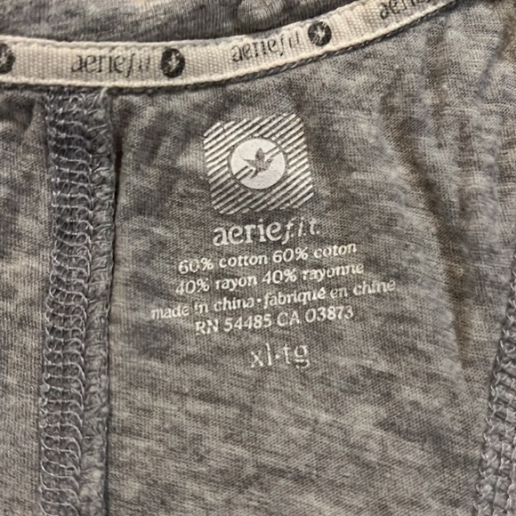 Aerie fit tank top. Size XL - Picture 2 of 3